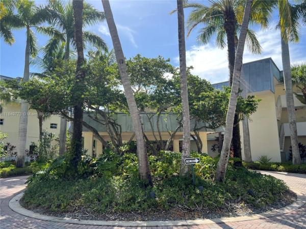 Palms Of Pinecrest, 8950 SW 69th Ct #312, Pinecrest, Florida 33156, image 1