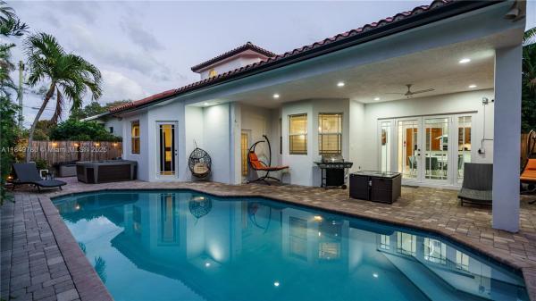 Floral Ridge, 1207 SW 21st St, Fort Lauderdale, Florida 33315, image 1
