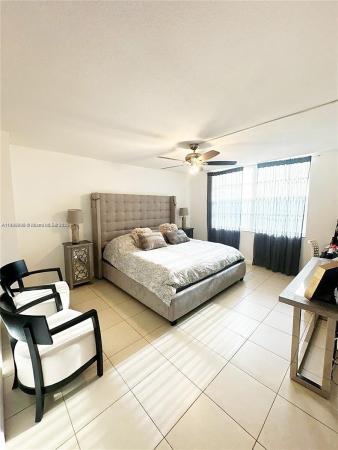 Commodore Plaza Tower, 2750 NE 183rd St 1404, Aventura, Florida 33160, image 1