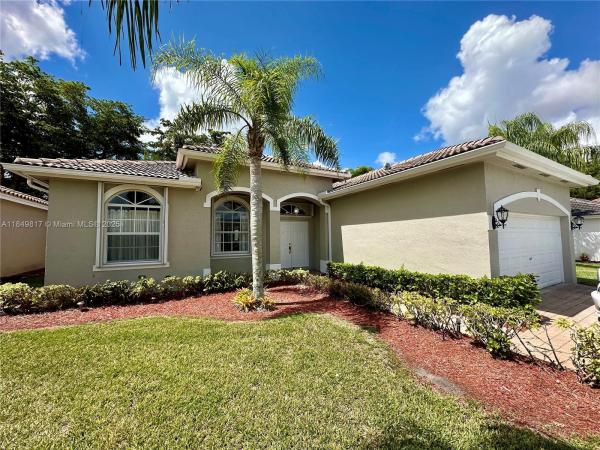 2340 SE 5th Ct, Unincorporated Dade County, Florida 33033, image 1