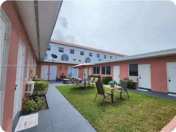 Hollywood Beach, 342 Van Buren St, Hollywood, Florida 33019, image 1