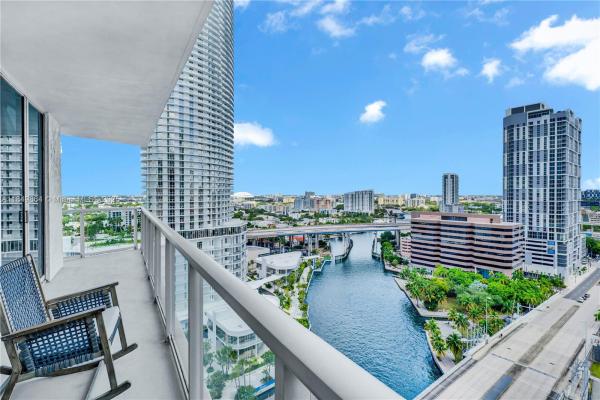 Latitude On The River, 185 SW 7th St 1901, Miami, Florida 33130, image 1