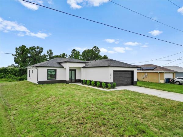 2813 SW 27th St Sw, Lehigh Acres, Florida 33976, image 1