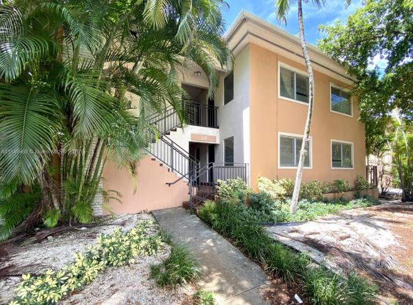 Santillane House, 218 Santillane Ave #14, Coral Gables, Florida 33134, image 1