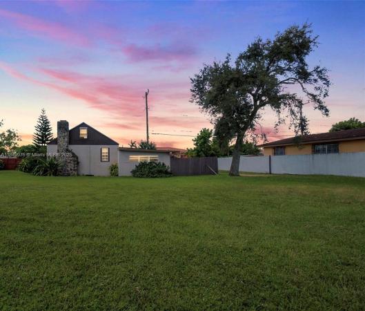 2582 SW 67th Ave, Unincorporated Dade County, Florida 33155, image 1