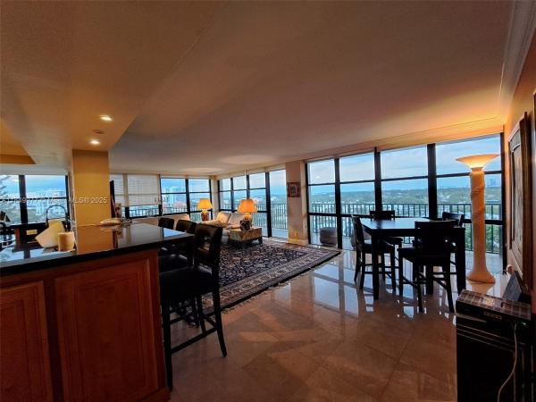 Oceanview Park, 1000 Parkview Dr #1031, Hallandale Beach, Florida 33009, image 1