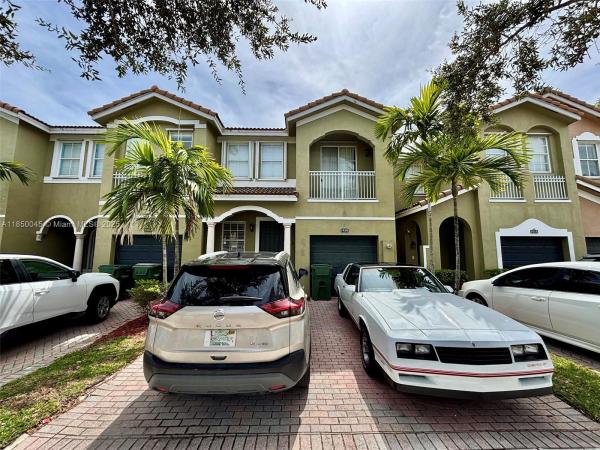 1420 SE 26th Ave, Unincorporated Dade County, Florida 33035, image 1