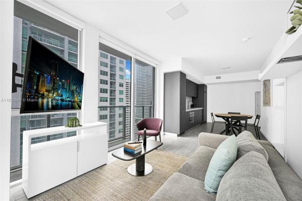 YotelPad Miami, 227 NE 2nd St 2309, Miami, Florida 33132, image 1