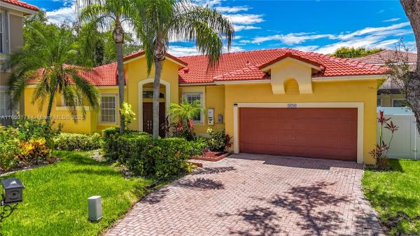 Emerald Courts, Weston, Florida 33331, image 1