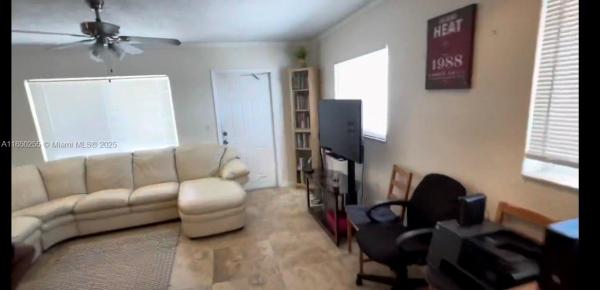 Lucaya, 1856 NE 46th St #F8, Fort Lauderdale, Florida 33308, image 3