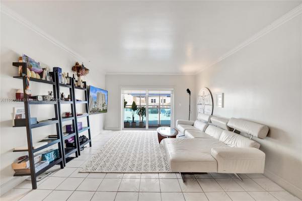 Wellington Towers, 1701 S Ocean Dr #105, Hollywood, Florida 33019, image 1