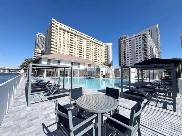 Plaza Towers, 1833 S Ocean Dr #1109, Hallandale Beach, Florida 33009, image 1