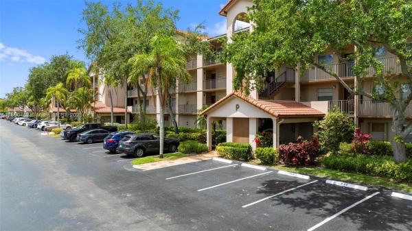 Cambridge At Century Village, 1300 SW 124th Ter #107P, Pembroke Pines, Florida 33027, image 1