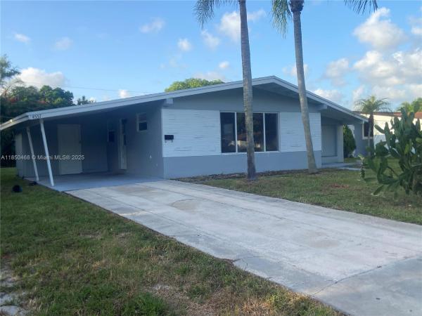 Westgate Lake Manors, 4557 NW 3rd St #., Plantation, Florida 33317, image 1