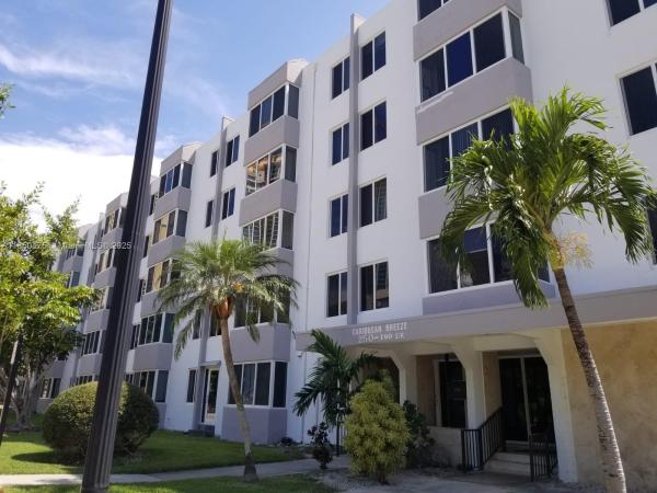 Caribbean Breeze, 250 180th Dr #508, Sunny Isles Beach, Florida 33160, image 1