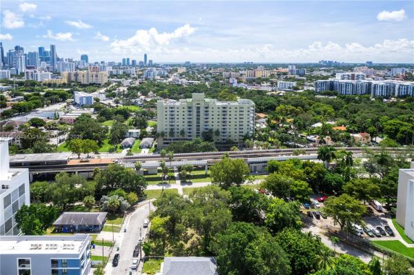 Seybold Pointe, 816 NW 11th St #405, Miami, Florida 33136, image 2