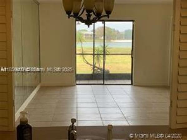 14935 SW 104th St 5-104, Miami, Florida 33196, image 1
