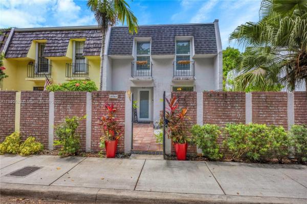 9751 SW 92nd Ter, Miami, Florida 33176, image 1