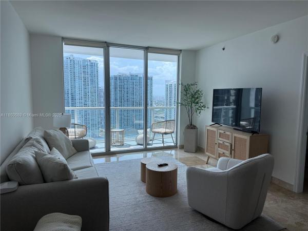500 Brickell West, 55 SE 6th St #3600, Miami, Florida 33131, image 1
