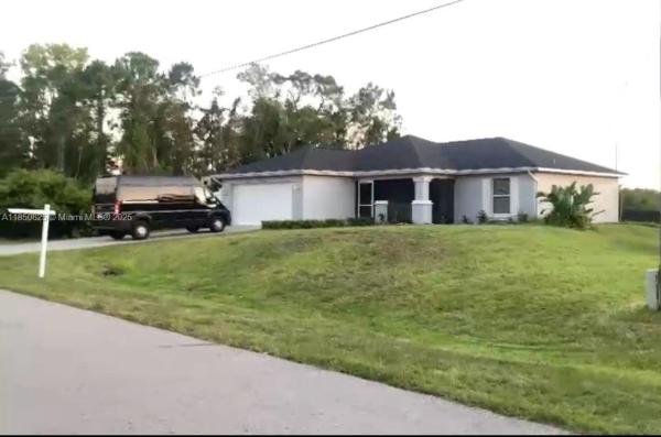 442 Conlee St, Lehigh Acres, Florida 33974, image 1