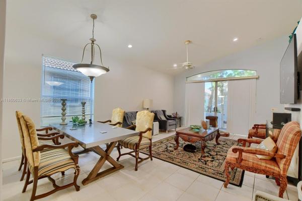 Vizcaya, 7017 Del Corso Ln, Delray Beach, Florida 33446, image 2