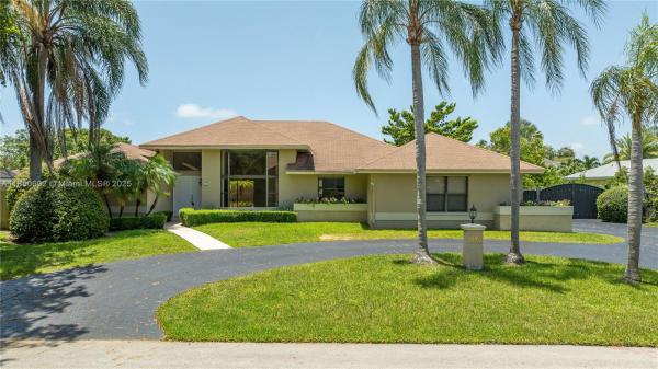 8110 SW 188th St, Cutler Bay, Florida 33157, image 1