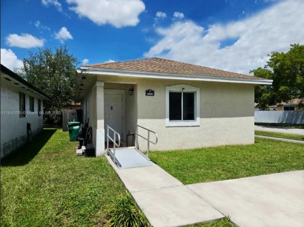 6040 NW 30th Ave, Miami, Florida 33142, image 1