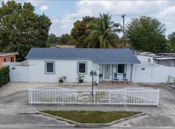 Linden Gardens, 3880 E 10th Ave, Hialeah, Florida 33013, image 1
