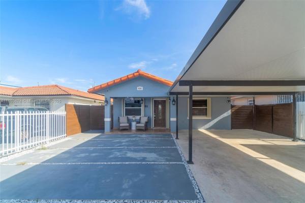 Hialeah Residential, 686 E 33rd St, Hialeah, Florida 33013, image 1