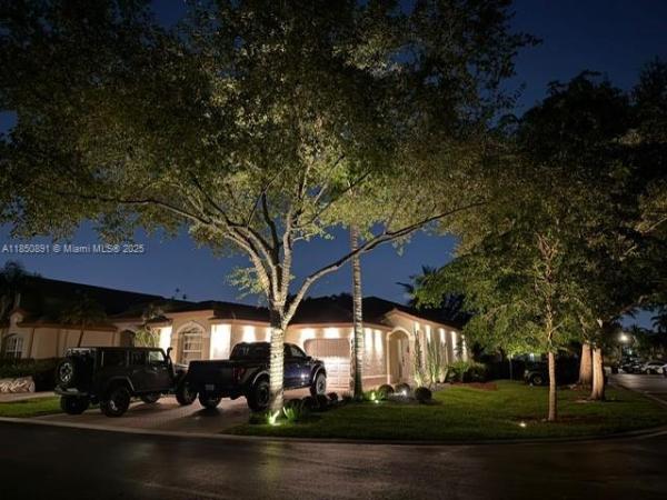 Costa Verde, Doral, Florida 33172, image 1