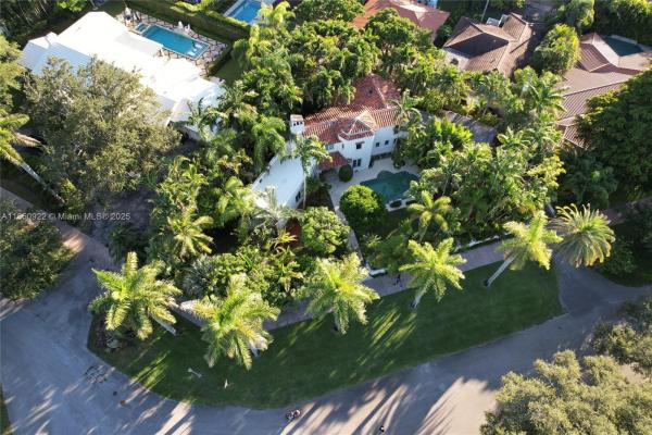 Coral Gables Country Club, 2418 Country Club Prado, Coral Gables, Florida 33134, image 1