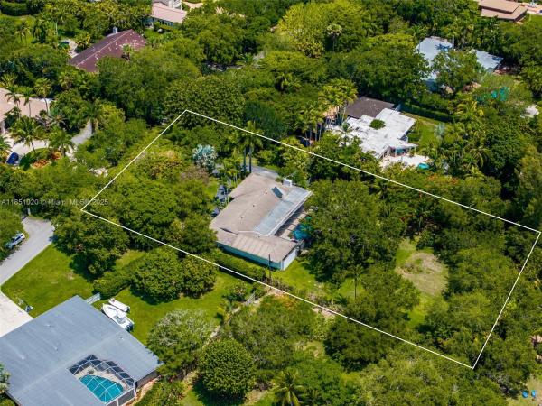 Casa Paradiso, 12365 SW 60th Ct, Pinecrest, Florida 33156, image 1