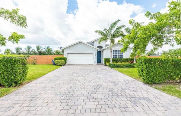 30600 SW 193rd Ave, Unincorporated Dade County, Florida 33030, image 1