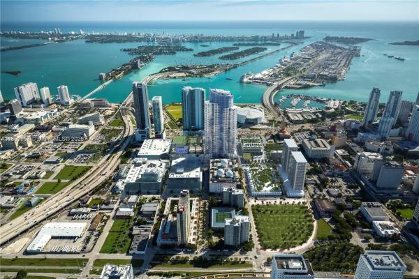 Paramount Miami Worldcenter, 851 NE 1st Ave #3612, Miami, Florida 33132, image 1