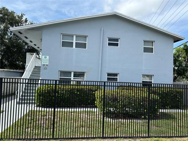 Avondale, 201 SW 2nd St, Pompano Beach, Florida 33060, image 1