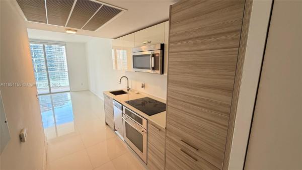 Brickell House, 1300 Brickell Bay Dr #2300, Miami, Florida 33131, image 1
