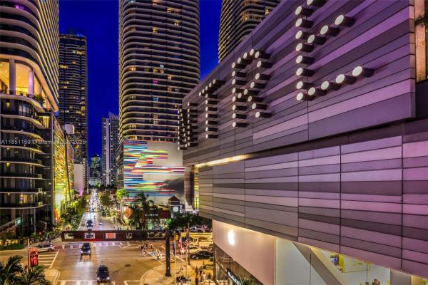Brickell Heights West, 55 SW 9th St #3906, Miami, Florida 33130, image 1