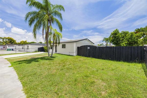Princetonian West, 25425 SW 128th Ave, Princeton, Florida 33032, image 2