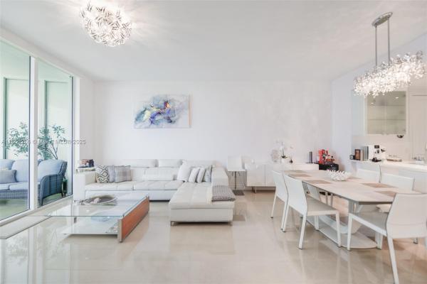 Tdr Tower 2, 15901 Collins Ave #1602, Sunny Isles Beach, Florida 33160, image 2