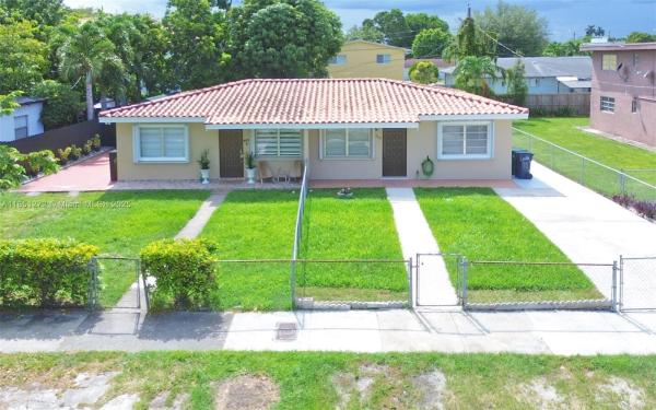 460 Grand Canal Dr, Miami, Florida 33144, image 1