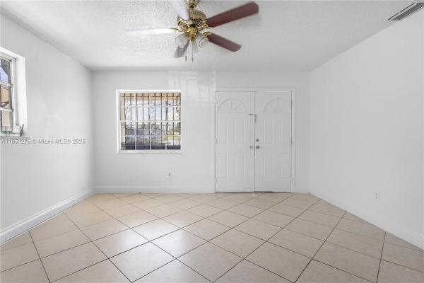 West Flagler Park, 261 NW 59th Ct, Miami, Florida 33126, image 2
