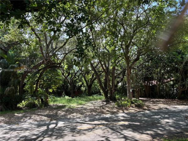 Biscayne Bay, 7250 Mindello St, Coral Gables, Florida 33143, image 1