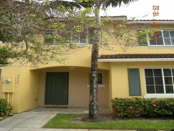 San Remo Townhomes, 6036 SW 19th St, North Lauderdale, Florida 33068, image 2
