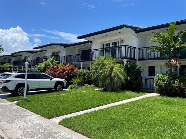 Collonade, 2213 NE 122nd St #2213, North Miami, Florida 33181, image 1