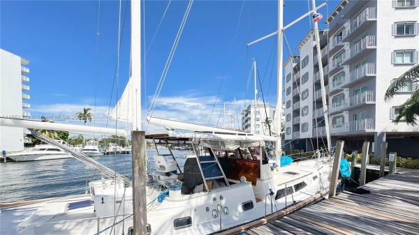 River Run South, 2475 NW 16 Street Rd 518, Miami, Florida 33125, image 1