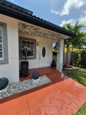 Roosevelt Gardens, 1176 NW 29th Way, Fort Lauderdale, Florida 33311, image 2