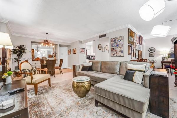 Hillcrest, 4330 Hillcrest Dr #516, Hollywood, Florida 33021, image 2