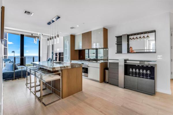 Club Residences At Park Grove, 2831 S Bayshore Dr 2204, Miami, Florida 33133, image 1