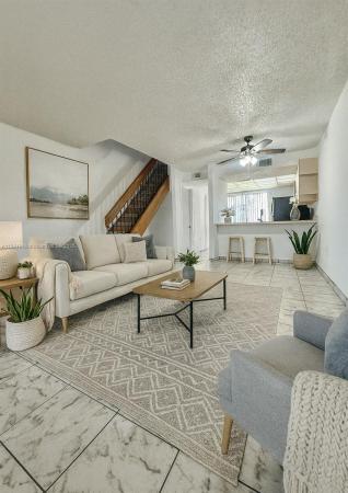 1319 W 51st Pl #B-9, Hialeah, Florida 33012, image 1