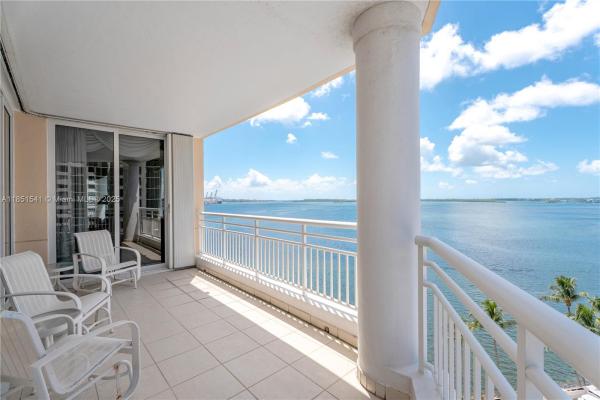 Two Tequesta Point, 808 Brickell Key Dr #1008, Miami, Florida 33131, image 2